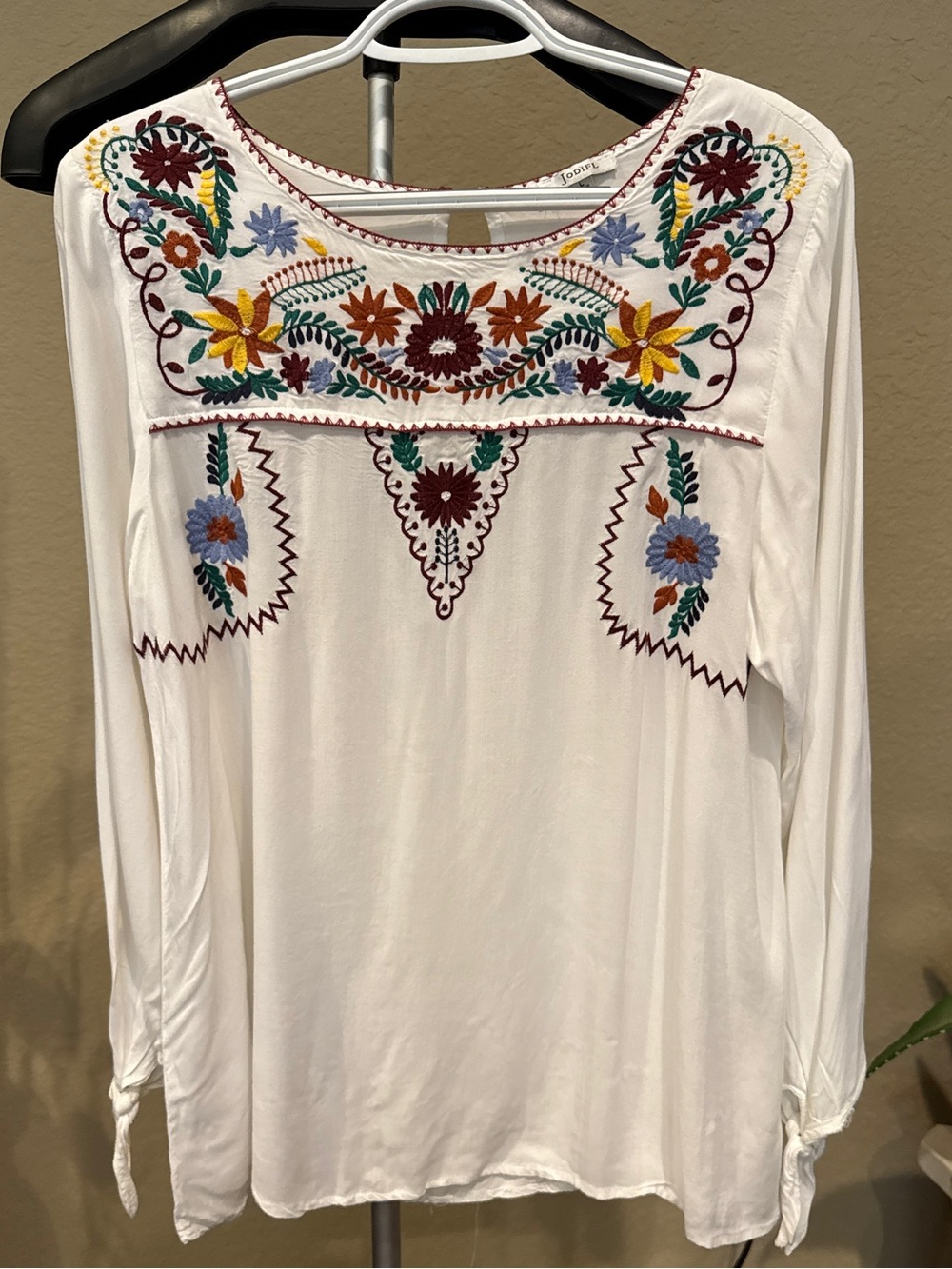 JODIFL White Tunic with Multicolor Floral Embroidery